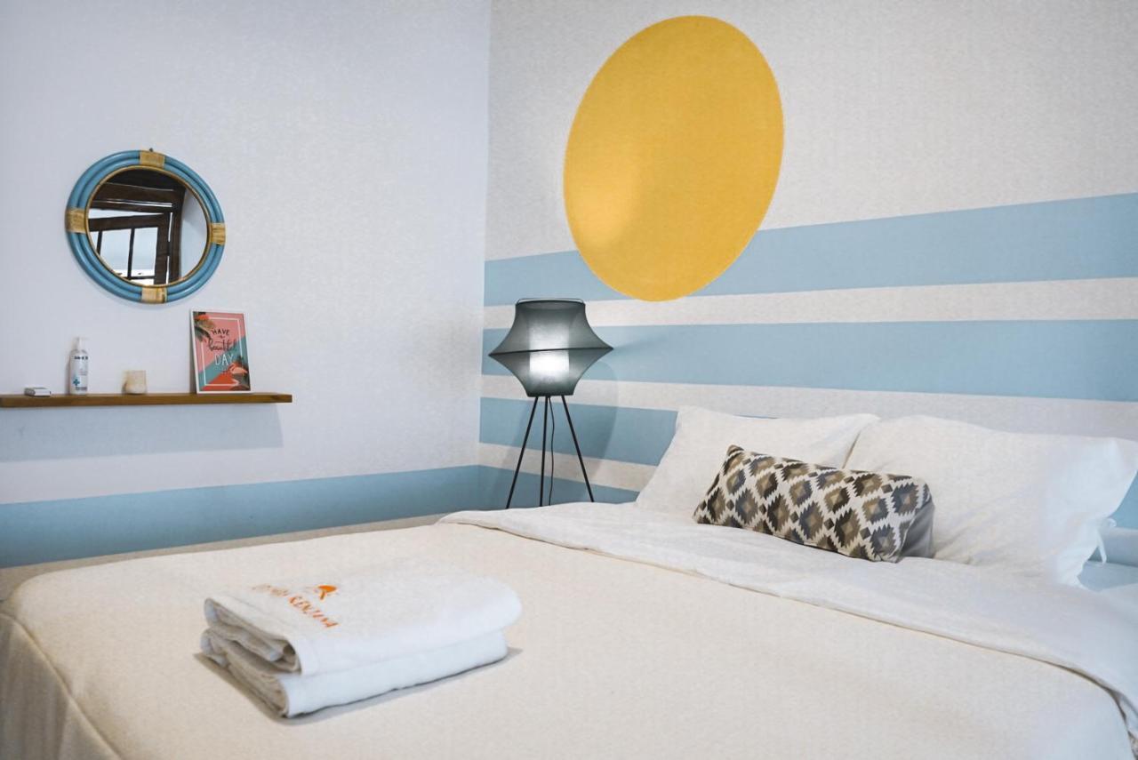 Roemah Renjana Bandung Bed & Breakfast Екстериор снимка