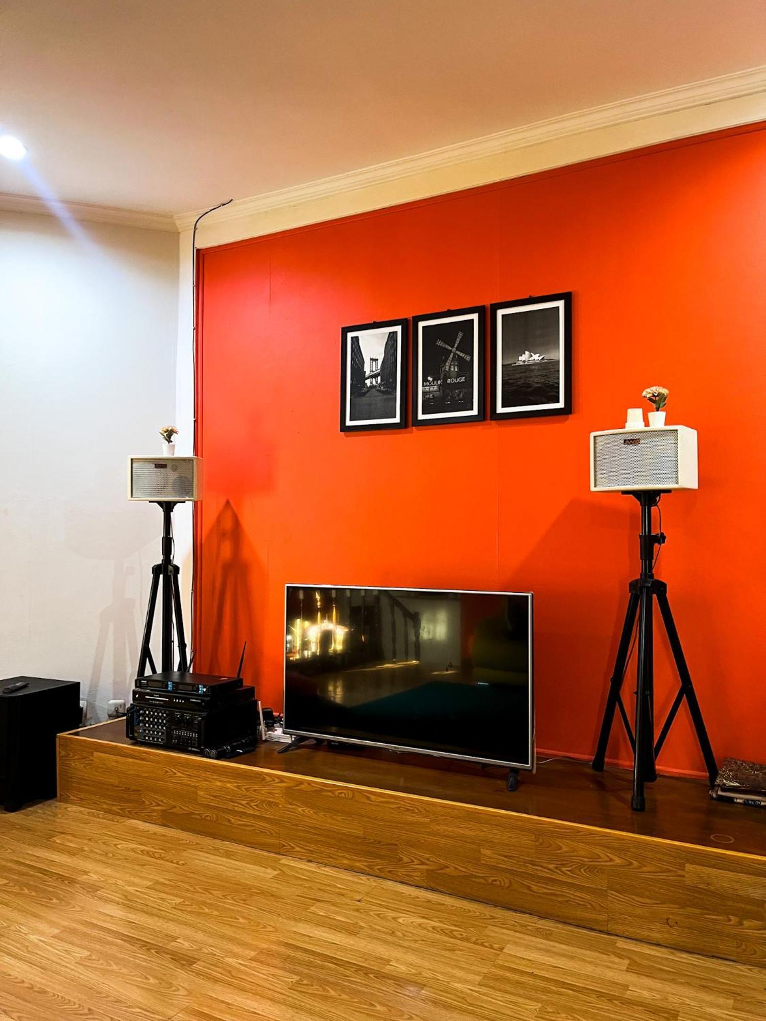 Roemah Renjana Bandung Bed & Breakfast Екстериор снимка